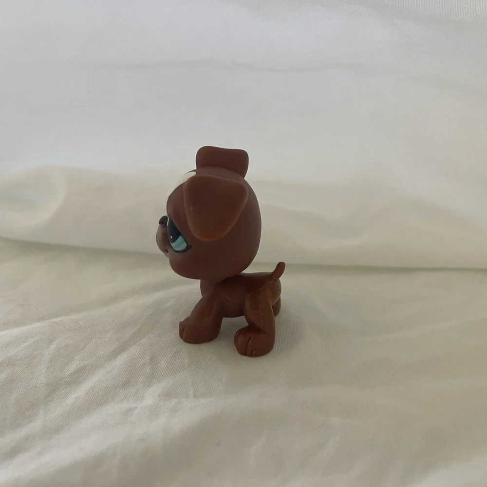 Littlest Pet Shop LPS Boxer Dog #83 Brown White Blue Eyes Loose Figure
